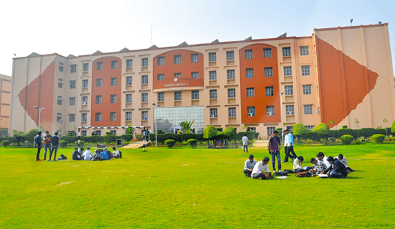 Lingaya's Vidyapeeth campus