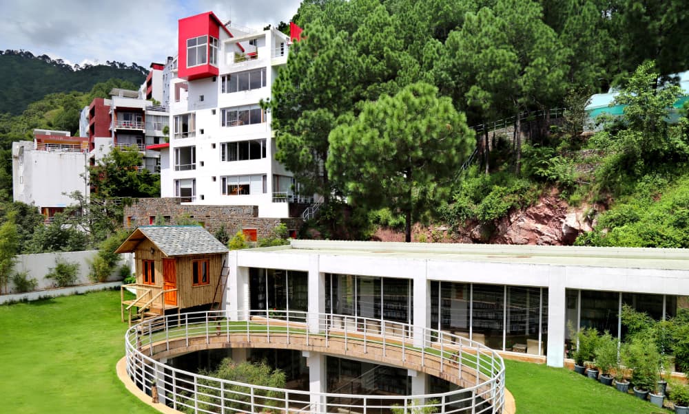 Shoolini University Online